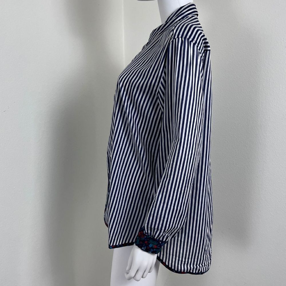 Holding Horses Women's Size M Button Stripped Floral Cotton Blouse Top Nautical - Picture 7 of 15